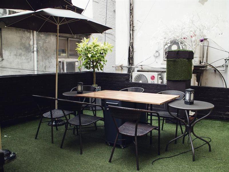 24 Guesthouse Jongno Tower Сеул Екстериор снимка