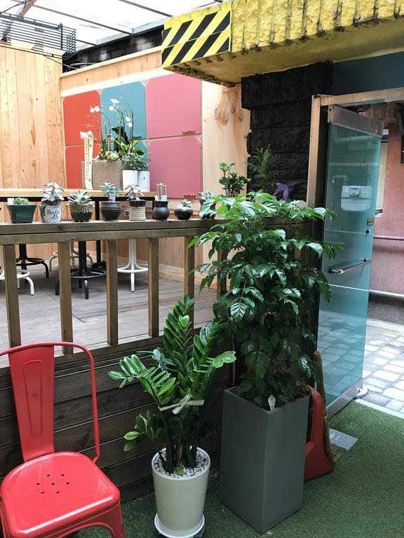 24 Guesthouse Jongno Tower Сеул Екстериор снимка